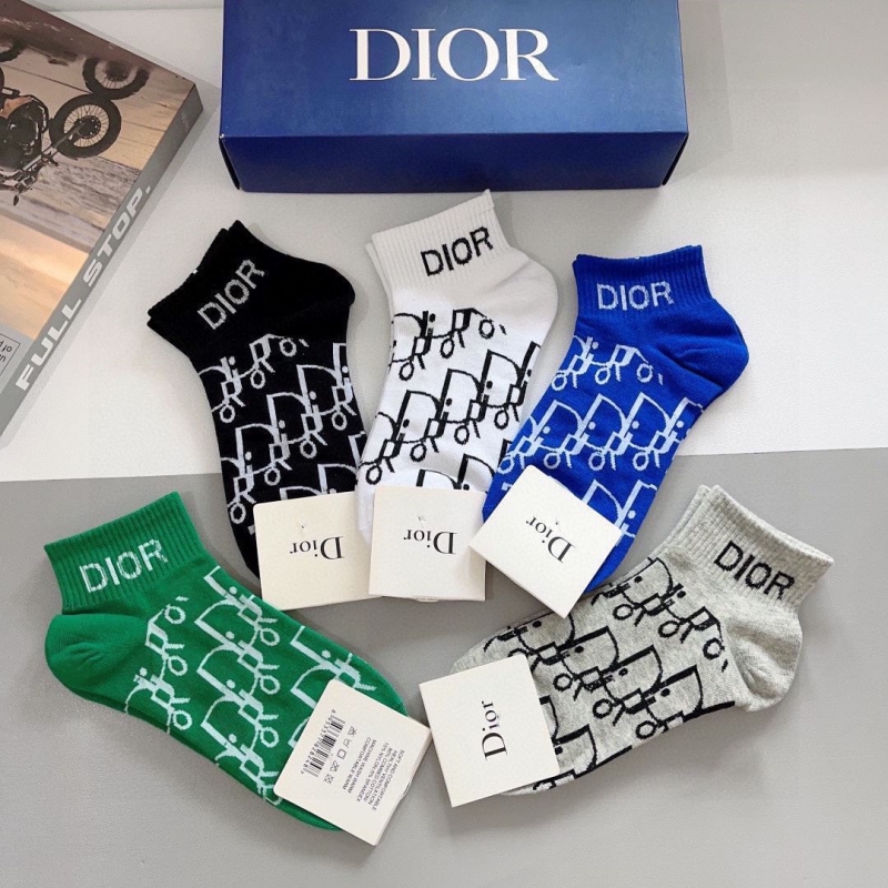 DIOR